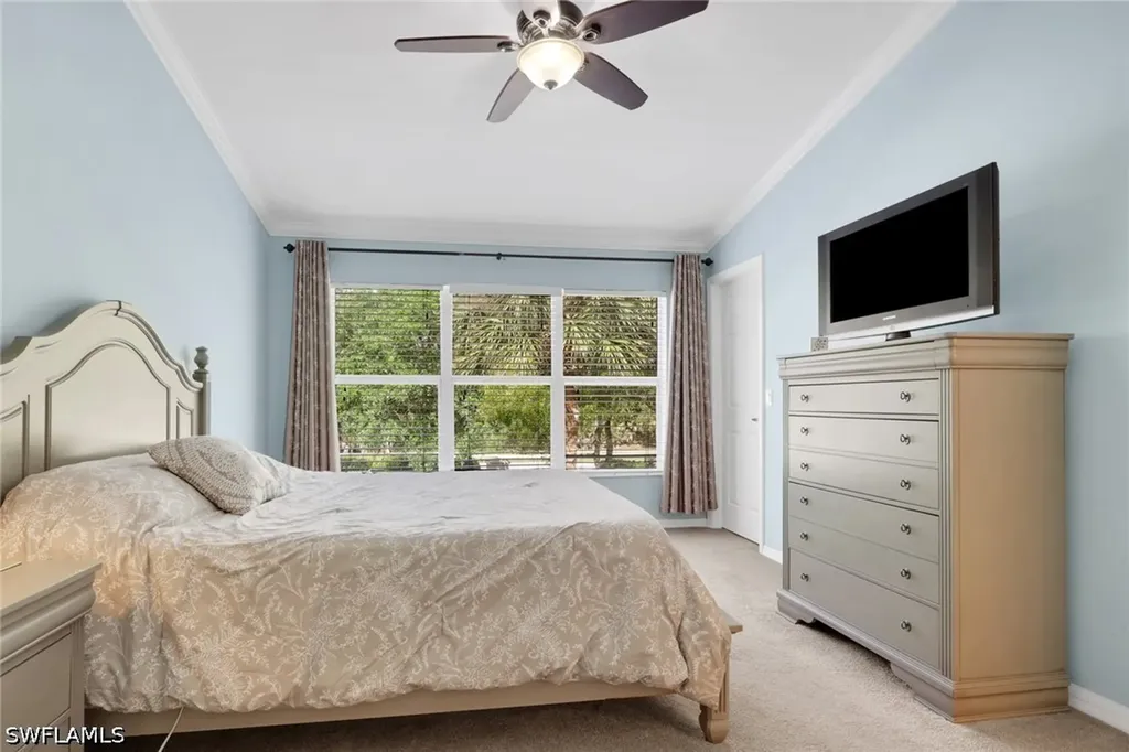 1289 Oxford Lane Naples FL 34105