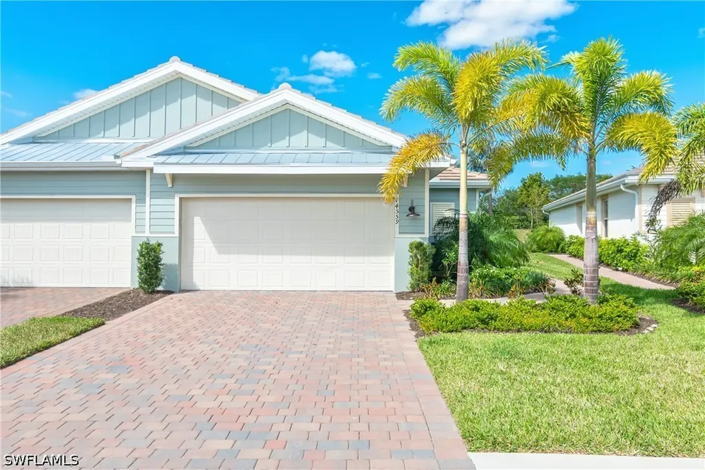 14559 Edgewater Circle Naples FL 34114