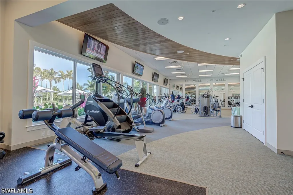 14559 Edgewater Circle Naples FL 34114