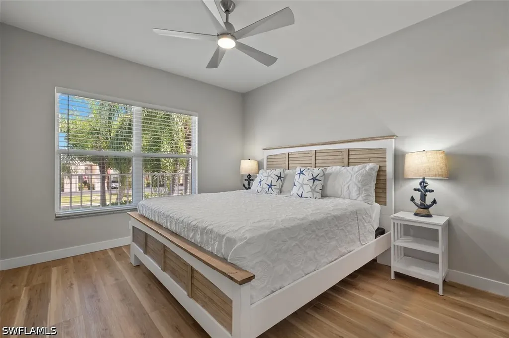 1942 Beach Parkway Cape Coral FL 33904