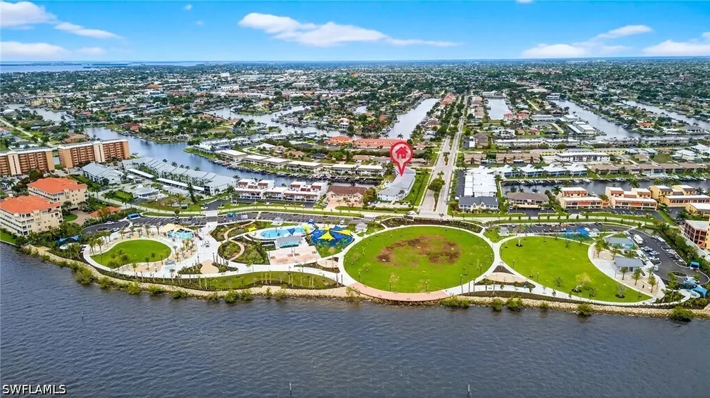1942 Beach Parkway Cape Coral FL 33904