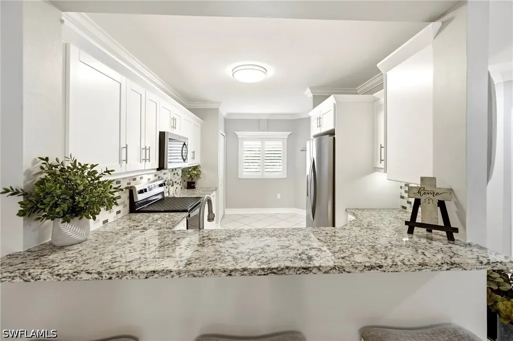 7821 Great Heron Way Naples FL 34104