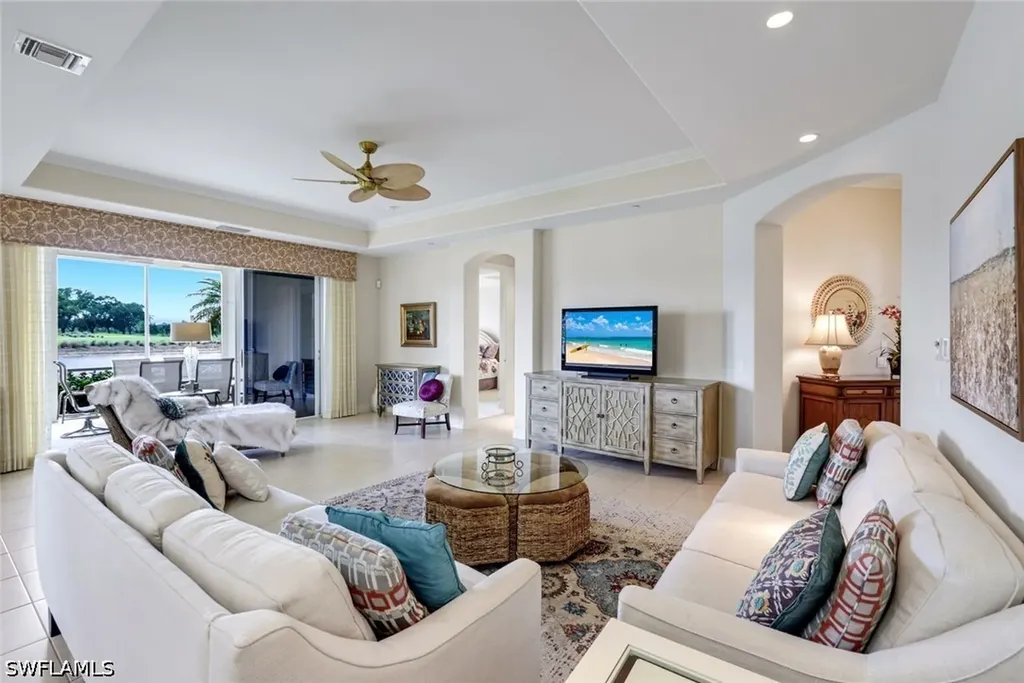 554 Avellino Isle Circle Naples FL 34119