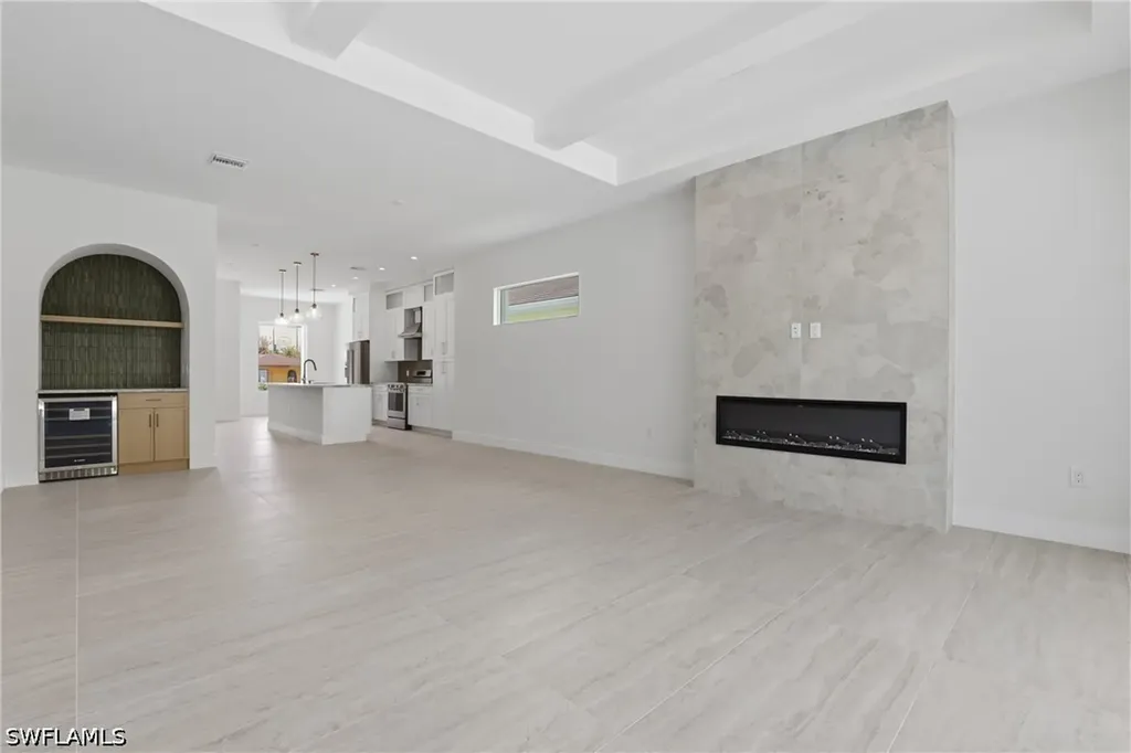1027 Frank Whiteman Boulevard Naples FL 34103