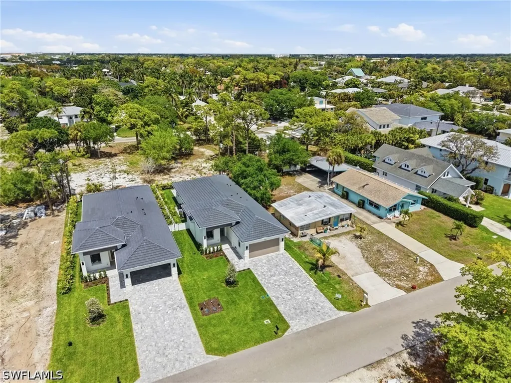 1027 Frank Whiteman Boulevard Naples FL 34103