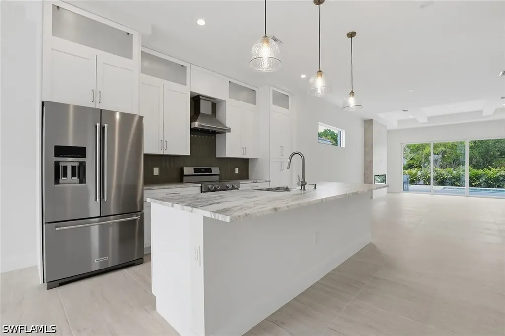 1027 Frank Whiteman Boulevard Naples FL 34103