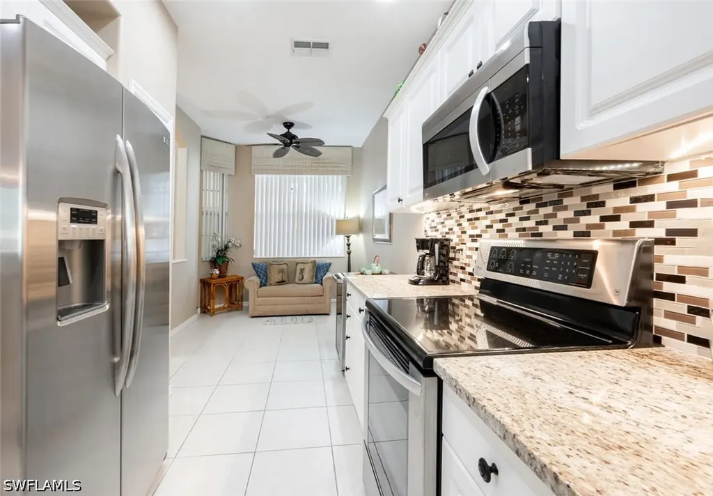 4844 Hampshire Court Naples FL 34112