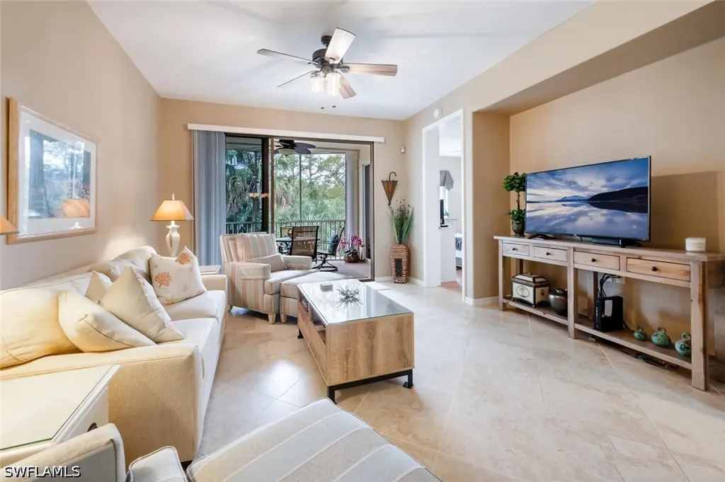4844 Hampshire Court Naples FL 34112