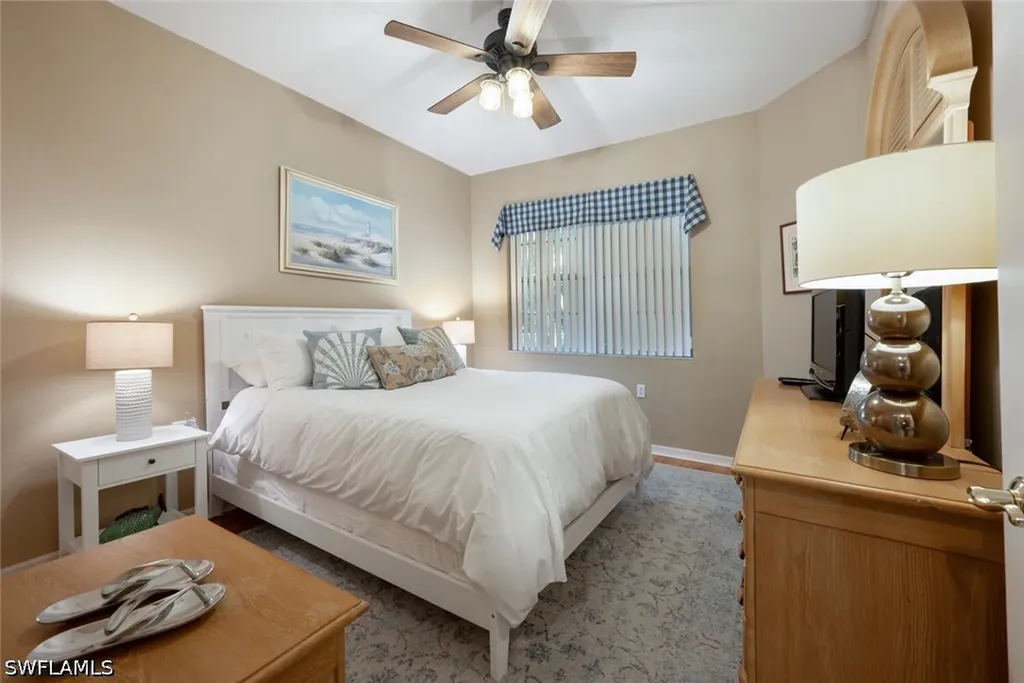 4844 Hampshire Court Naples FL 34112