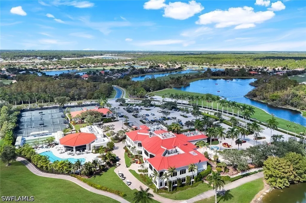 4844 Hampshire Court Naples FL 34112