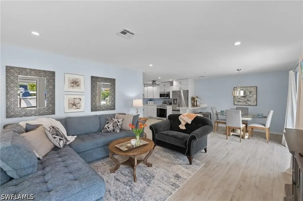 1435 Curlew Avenue Naples FL 34102