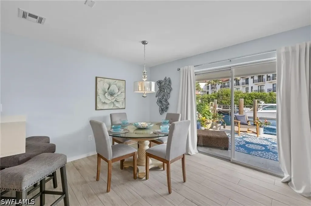 1435 Curlew Avenue Naples FL 34102