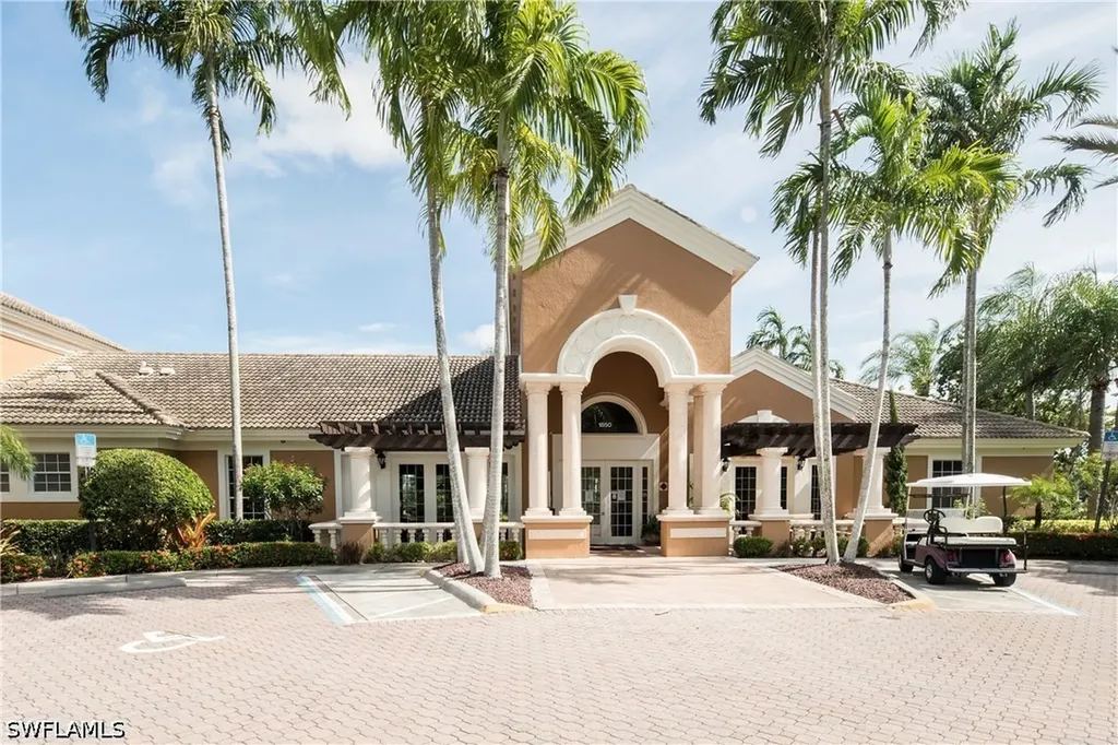 1865 Florida Club Drive Naples FL 34112