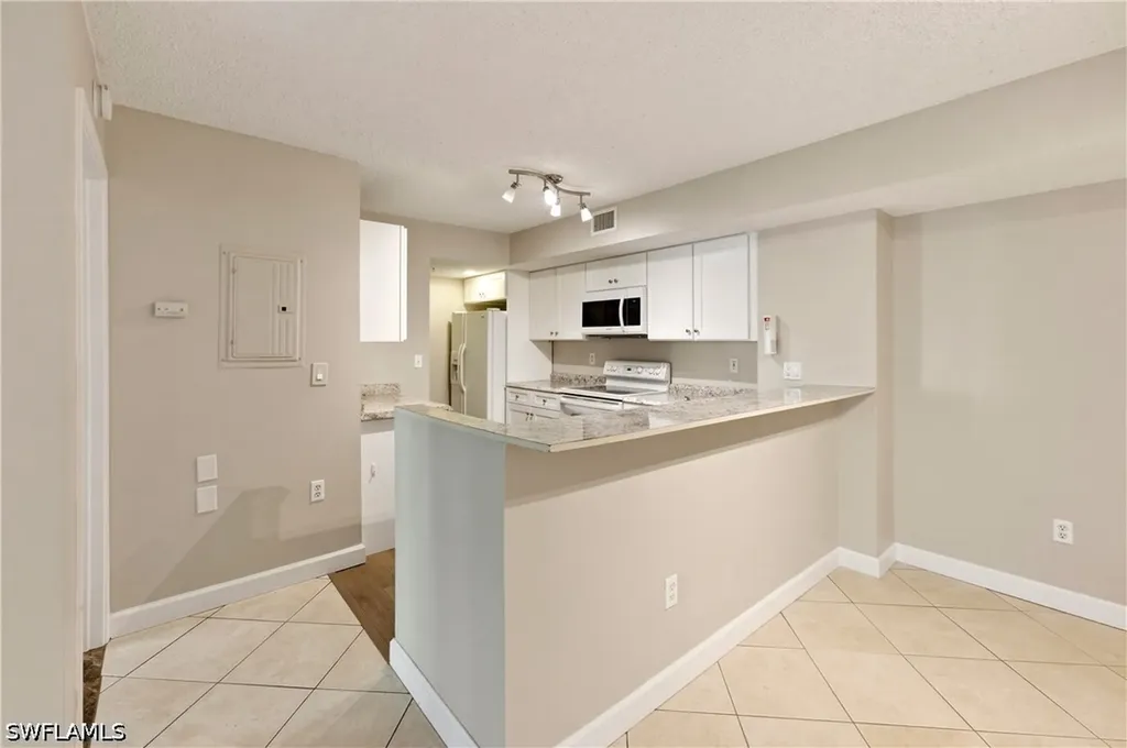 1865 Florida Club Drive Naples FL 34112