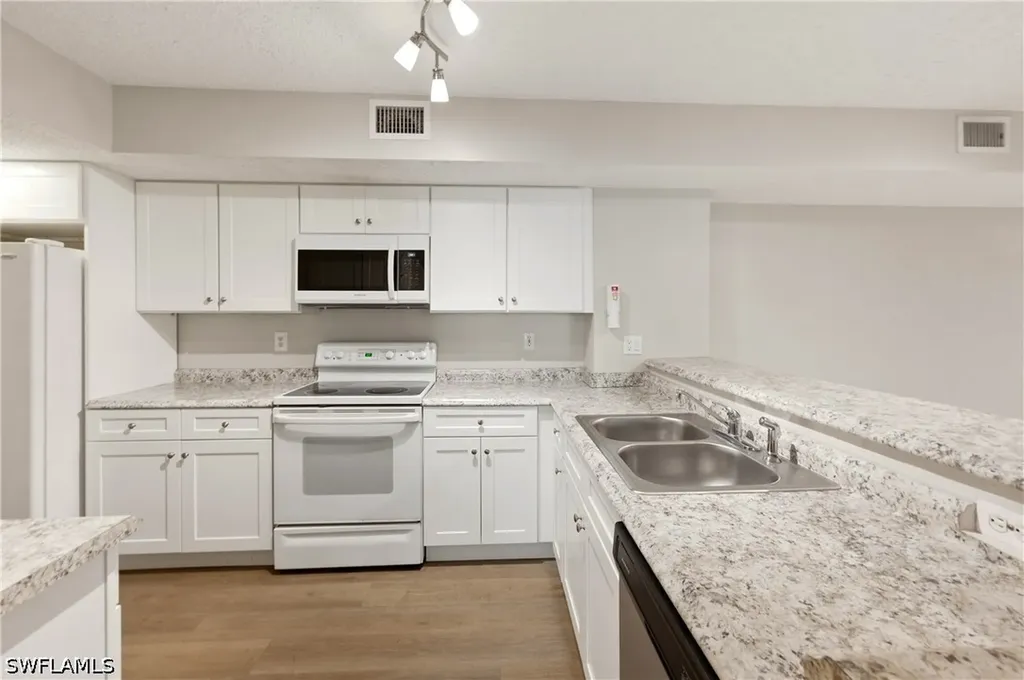 1865 Florida Club Drive Naples FL 34112