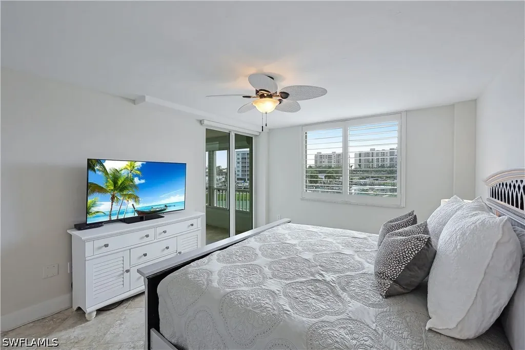 25 Bluebill Avenue Naples FL 34108