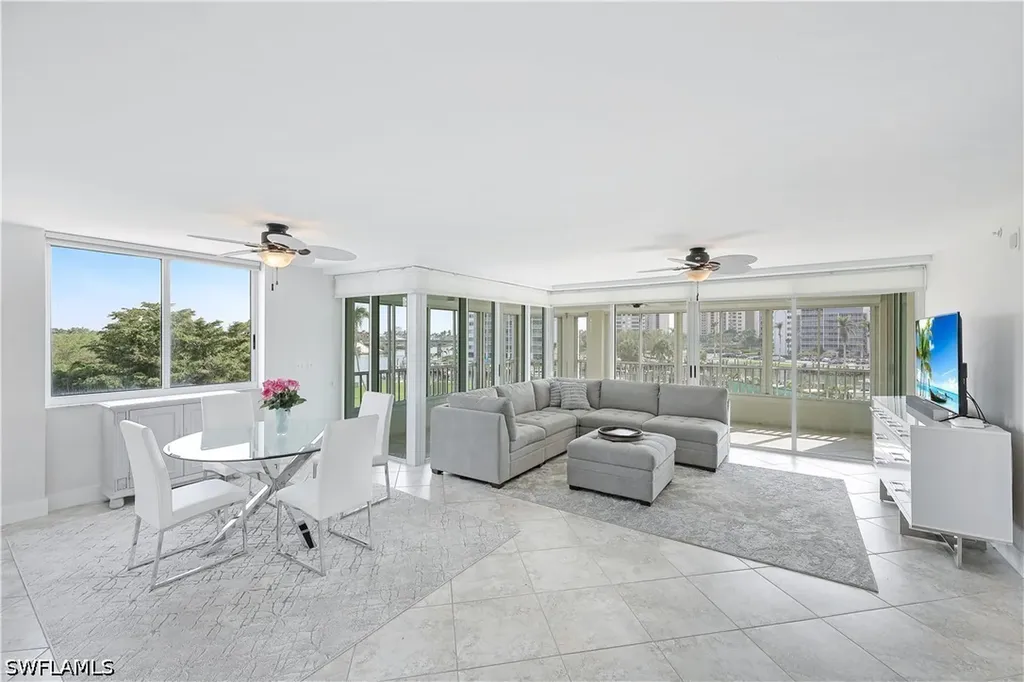 25 Bluebill Avenue Naples FL 34108