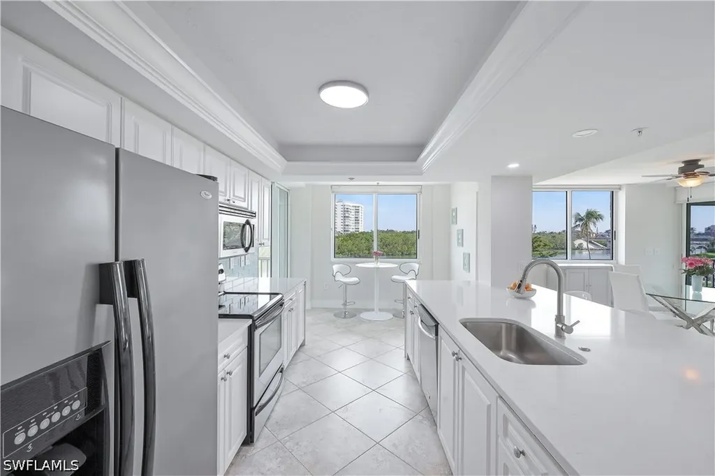 25 Bluebill Avenue Naples FL 34108