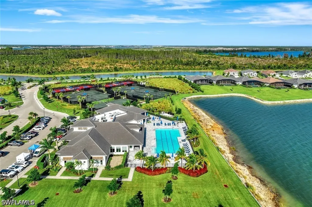 18437 Wildblue Boulevard Fort Myers FL 33913