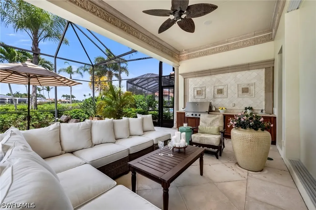 2045 Isla Vista Lane Naples FL 34105