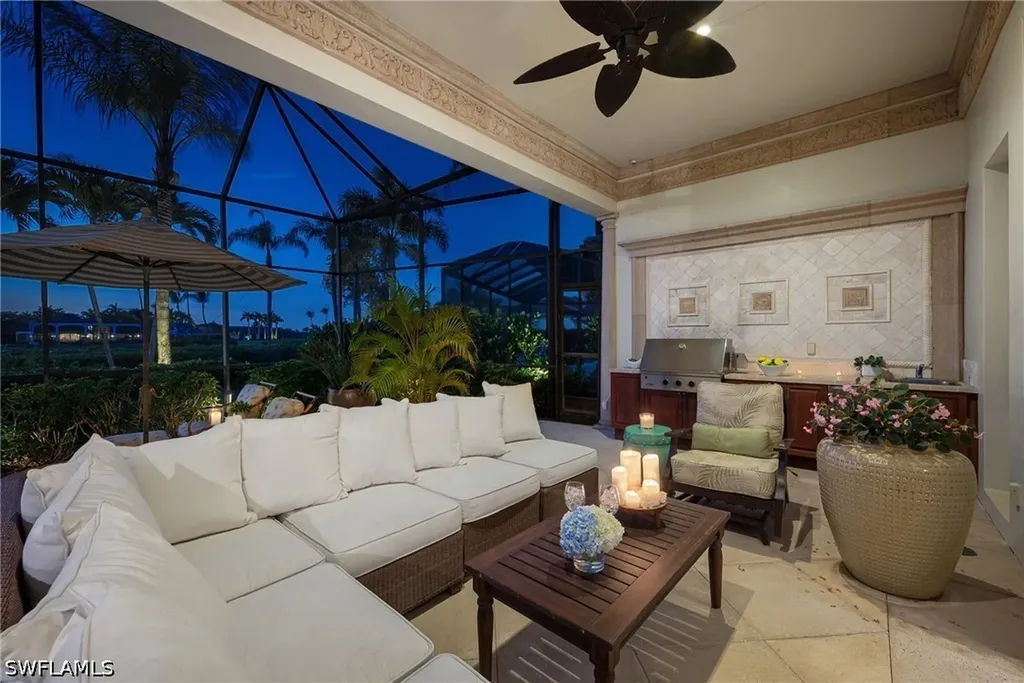 2045 Isla Vista Lane Naples FL 34105