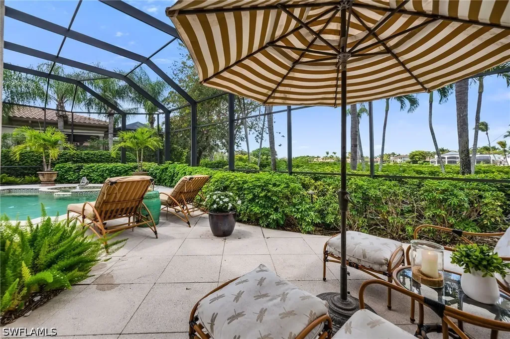 2045 Isla Vista Lane Naples FL 34105