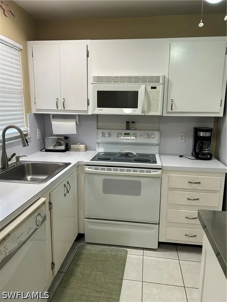 170 Turtle Lake Court Naples FL 34105