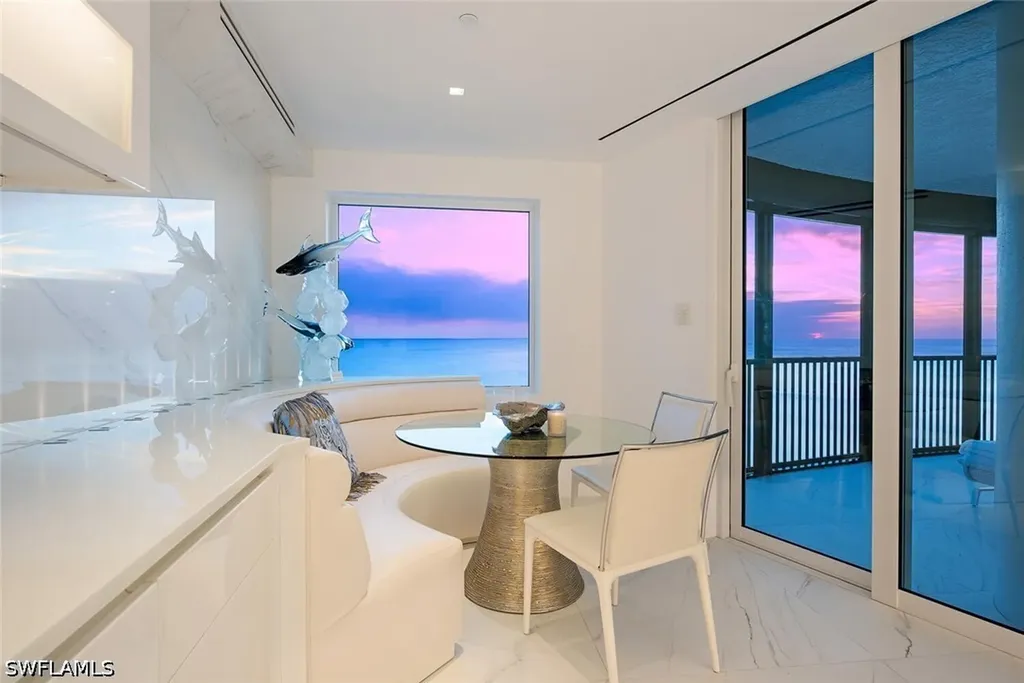 8665 Bay Colony Drive Naples FL 34108