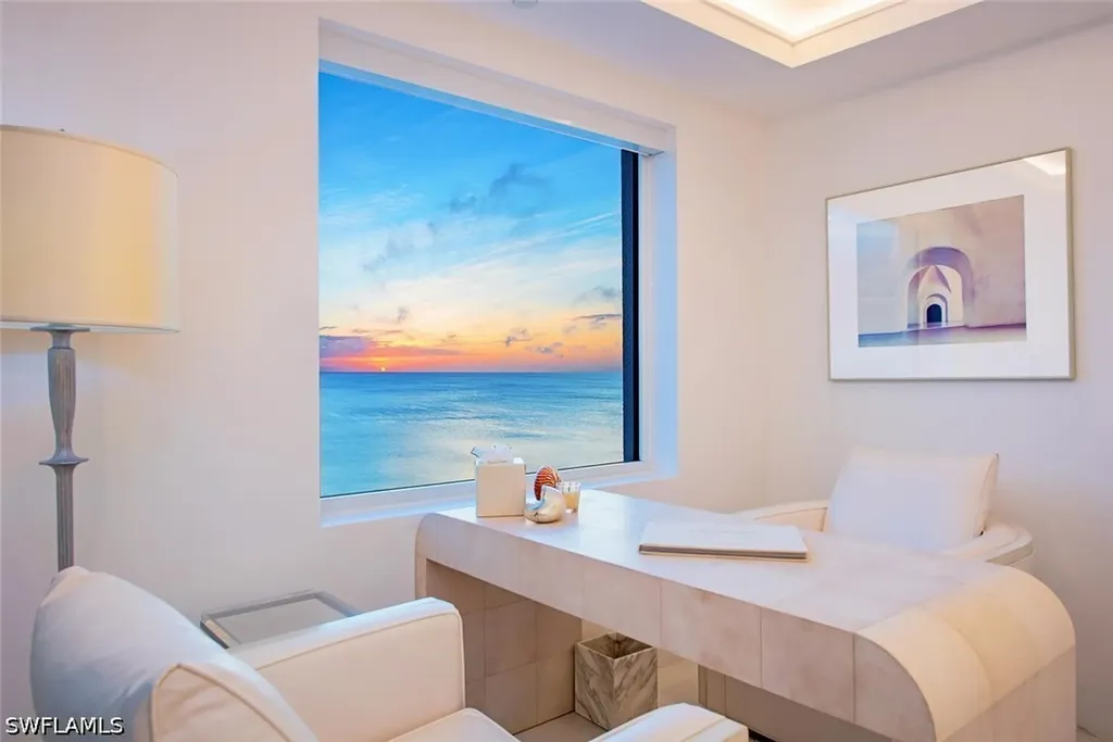 8665 Bay Colony Drive Naples FL 34108