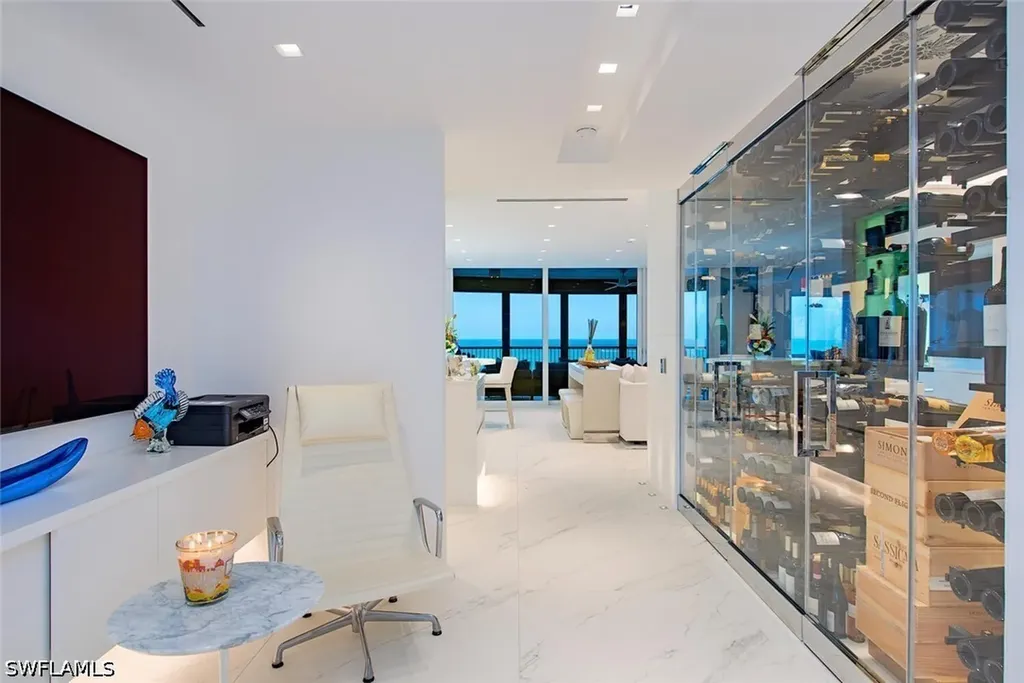 8665 Bay Colony Drive Naples FL 34108