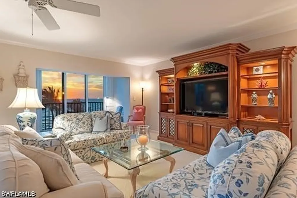 3377 Gulf Shore Boulevard N Naples FL 34103