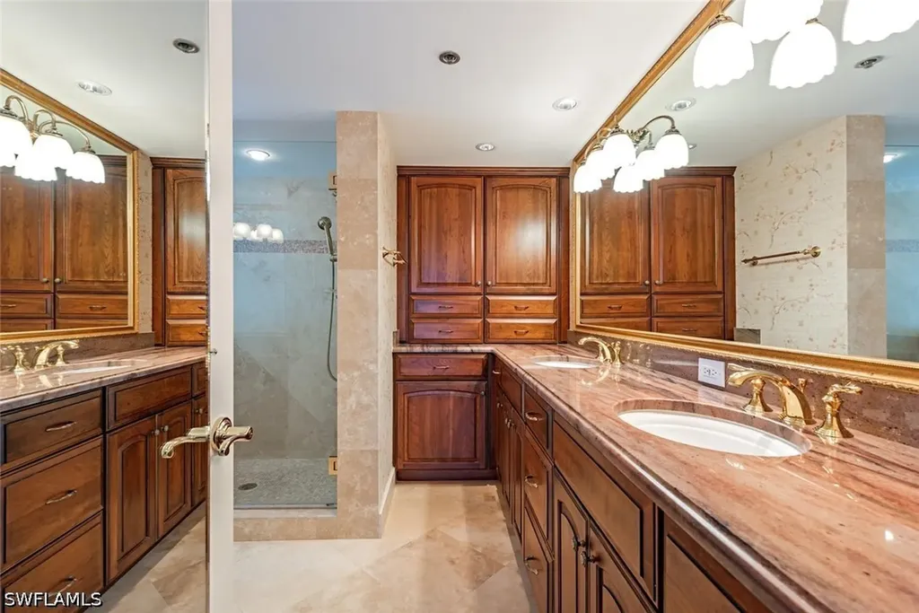 3377 Gulf Shore Boulevard N Naples FL 34103