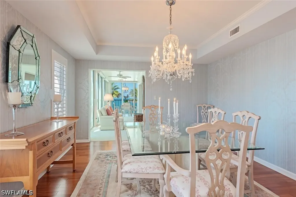 3377 Gulf Shore Boulevard N Naples FL 34103
