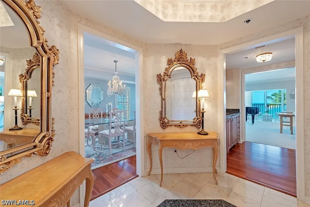 3377 Gulf Shore Boulevard N Naples FL 34103