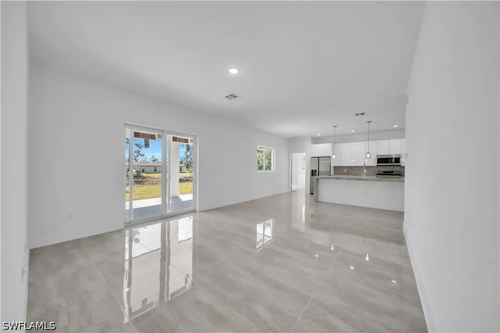 828 Genoa Avenue S Lehigh Acres FL 33974