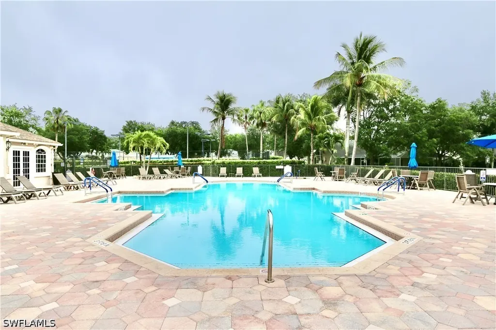 8196 Ibis Cove Circle Naples FL 34119