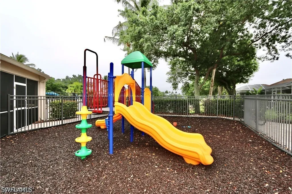 8196 Ibis Cove Circle Naples FL 34119