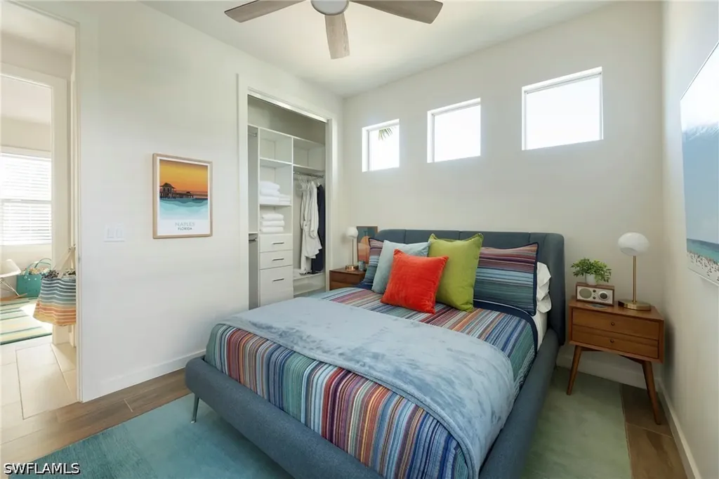 10042 Vanderbilt Drive Naples FL 34108