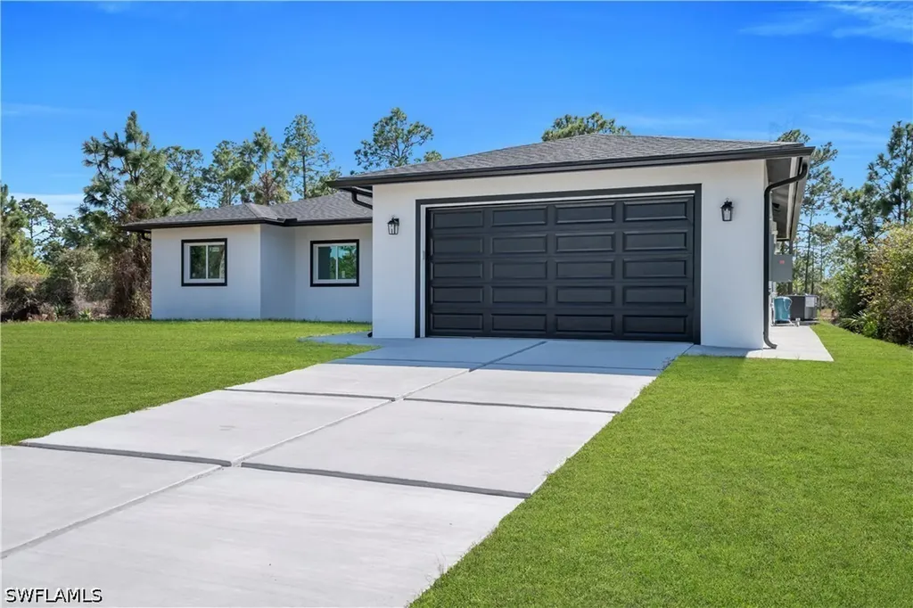 1142 Dutchess Street E Lehigh Acres FL 33974