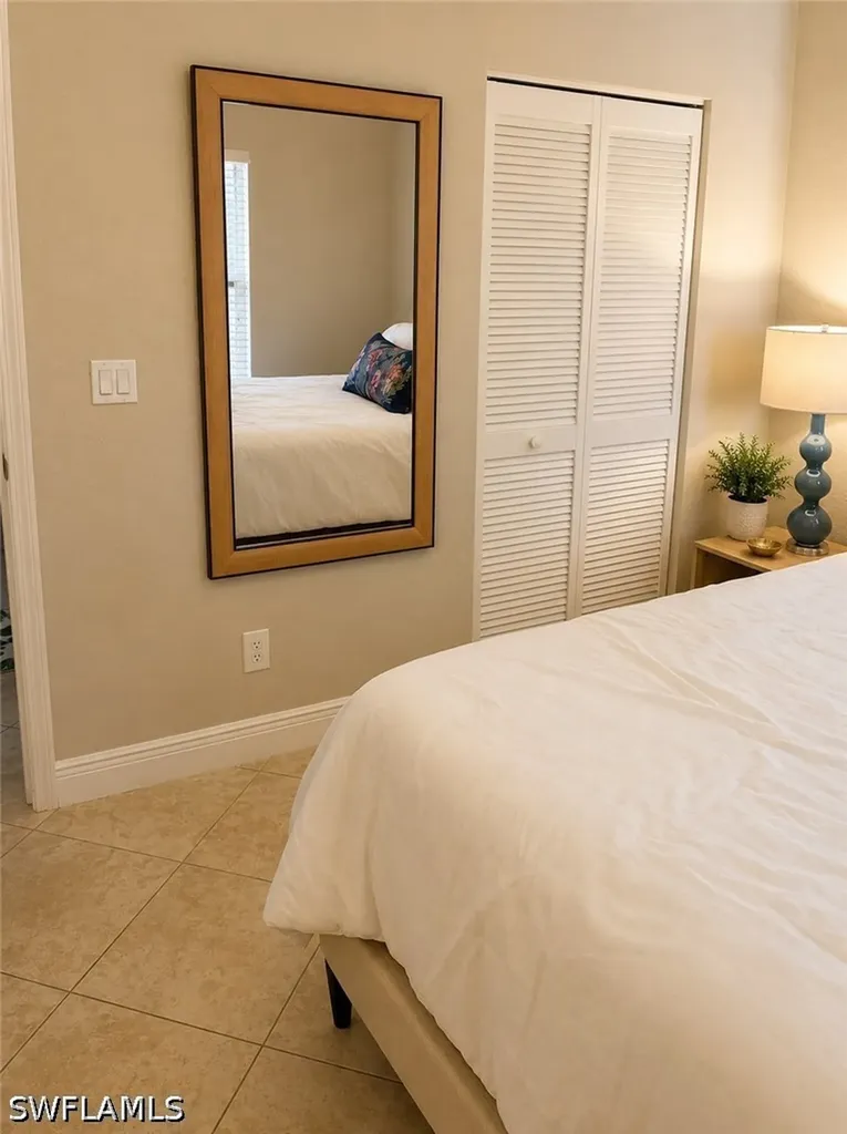 9640 Victoria Lane Naples FL 34109