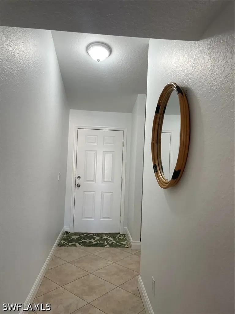 9640 Victoria Lane Naples FL 34109