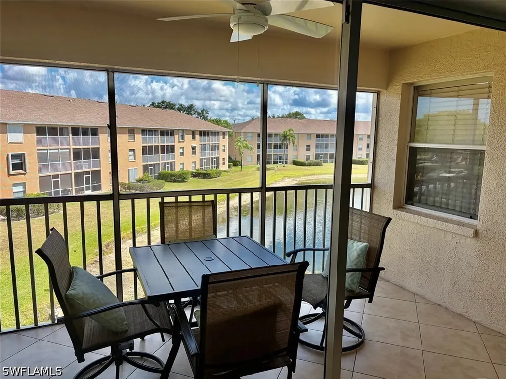 9640 Victoria Lane Naples FL 34109