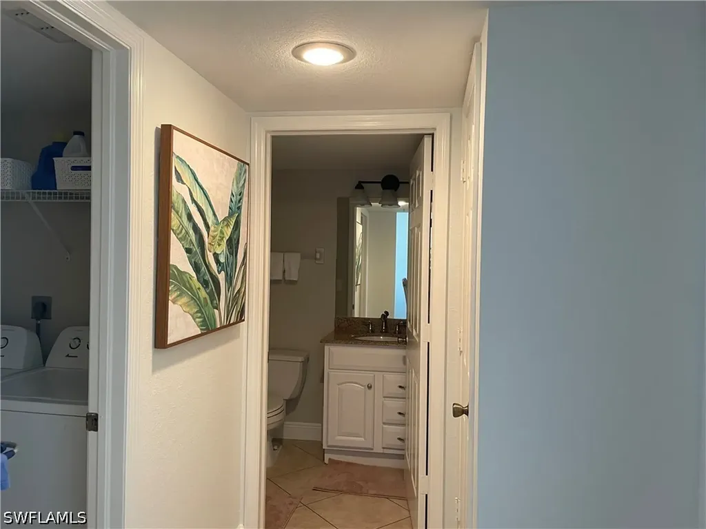9640 Victoria Lane Naples FL 34109