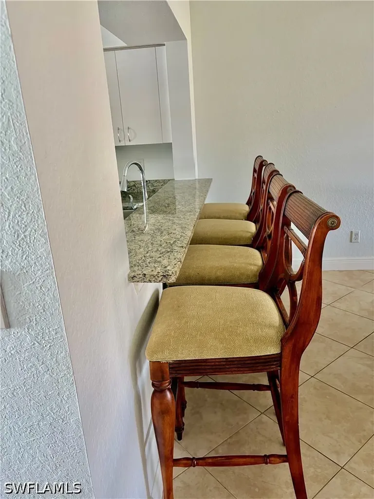 9640 Victoria Lane Naples FL 34109