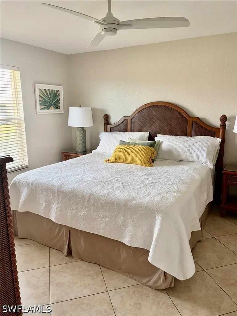 9640 Victoria Lane Naples FL 34109