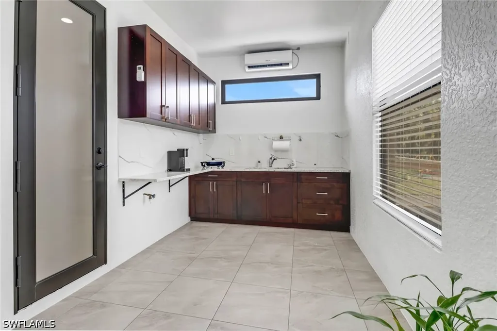 3170 Everglades Boulevard S Naples FL 34117