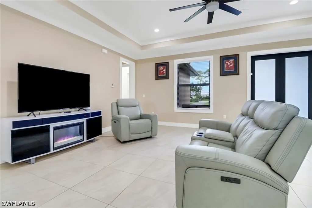 3170 Everglades Boulevard S Naples FL 34117