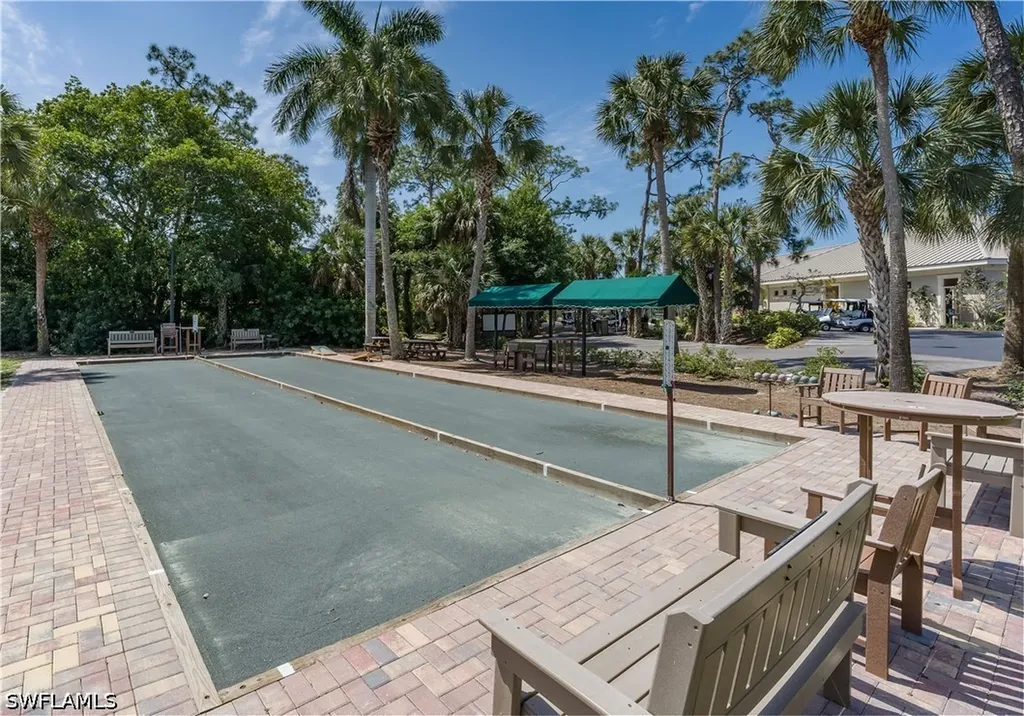 723 Wildwood Lane Naples FL 34105