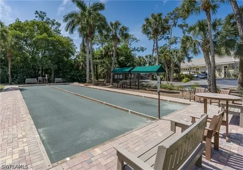 723 Wildwood Lane Naples FL 34105