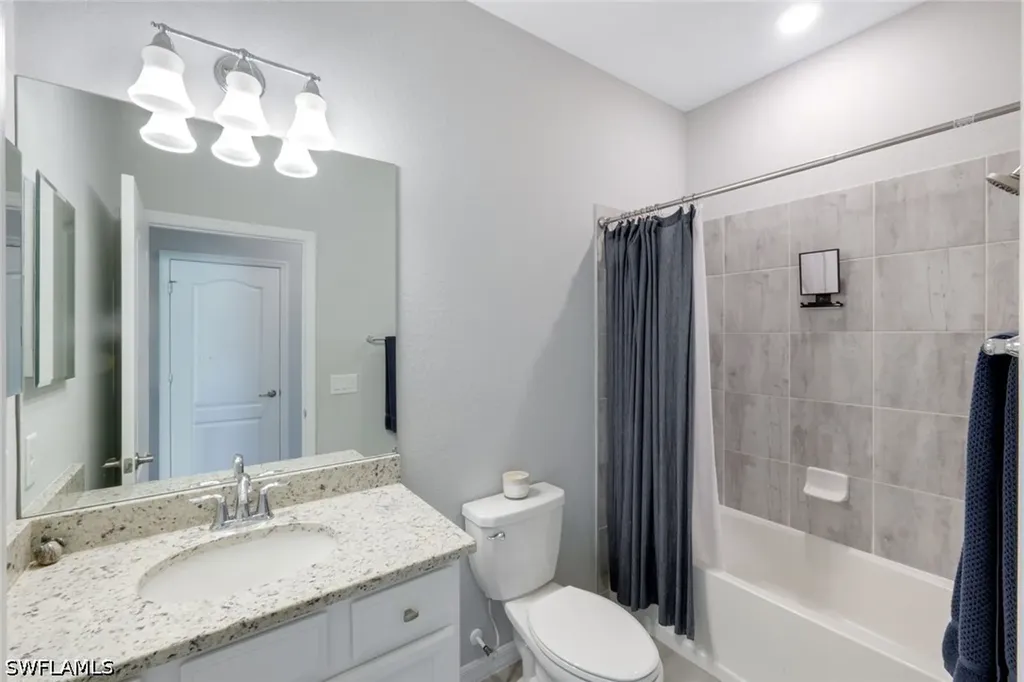 19599 Beechcrest Place Estero FL 33928